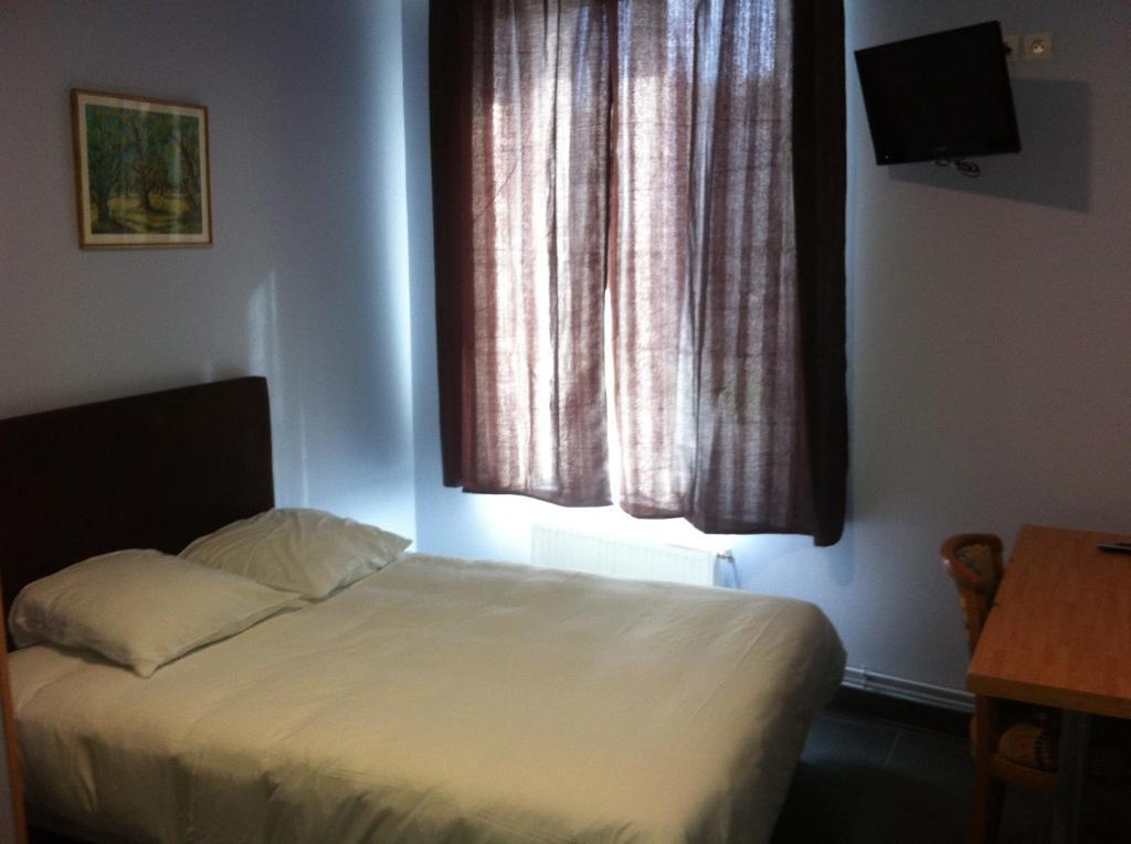 Hôtel Moderne Nanterre Kamer foto